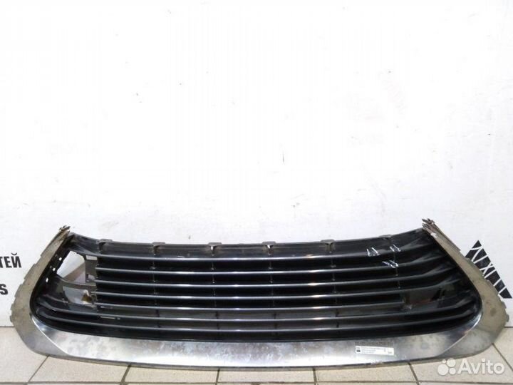 Решетка в бампер Lexus Lx 3 J200 рестайлинг 2