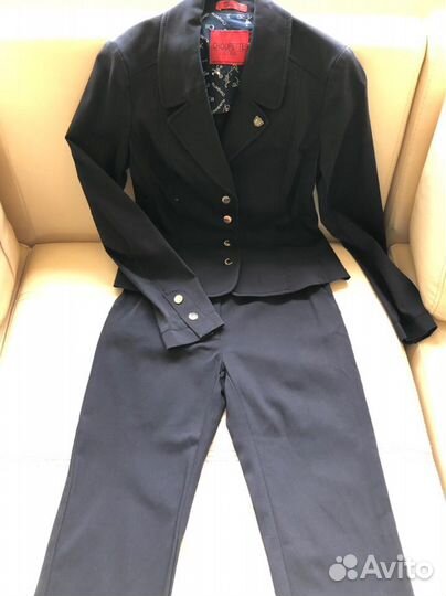 Школьный костюм для девочки от бренда Choupette