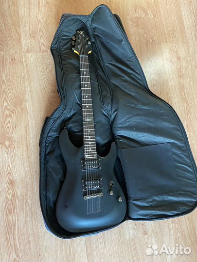 Электро гитара schecter sgr с чехлом