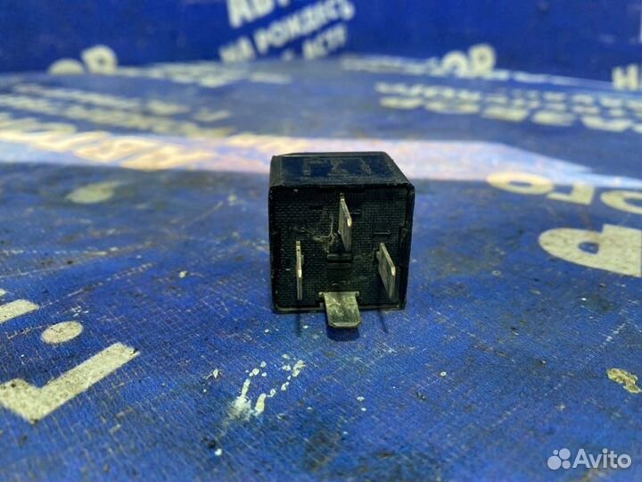 Реле Ford Focus 1 седан 2002