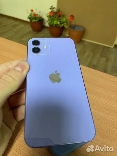 iPhone 12, 64 ГБ