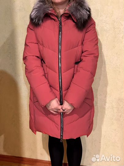 Пуховик женский новый 54