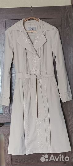 Плащ женский 46 размер