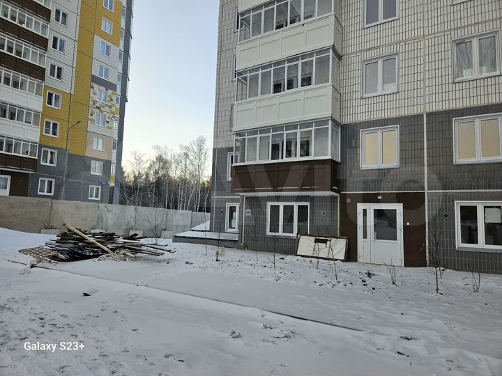 Свободного назначения, 90 м²