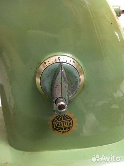 Швейная машинка