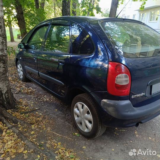 Citroen Xsara Picasso 1.8 МТ, 2001, 250 000 км