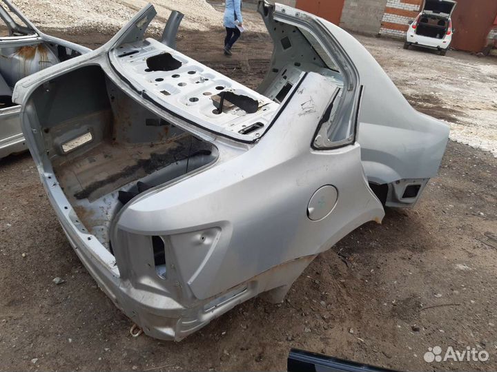 Задняя часть Лада Гранта седан