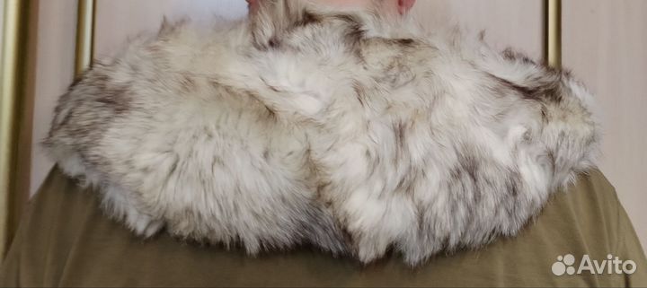 Меховой воротник песец