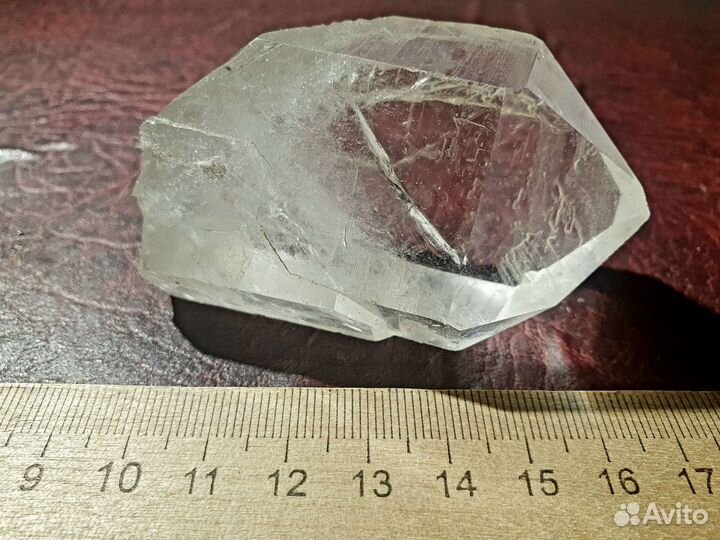 Горный хрусталь камень