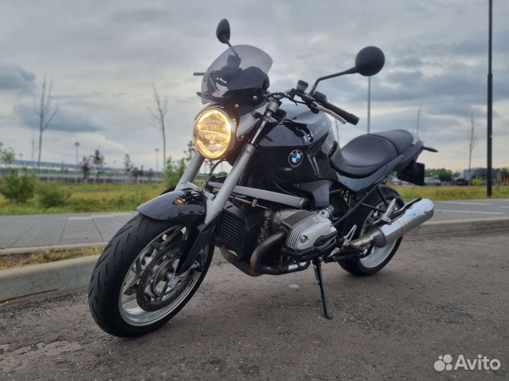 BMW R1200R