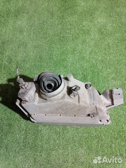 Фара левая Fiat Punto