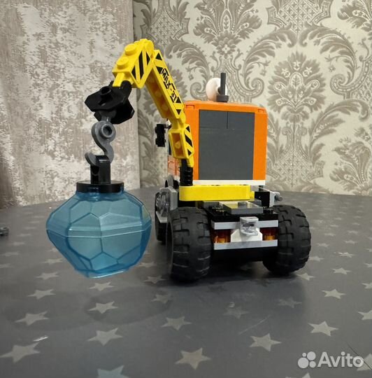 Lego оригинал 60035