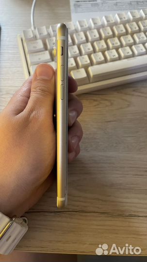 Телефон iPhone 7 32 gb на донора