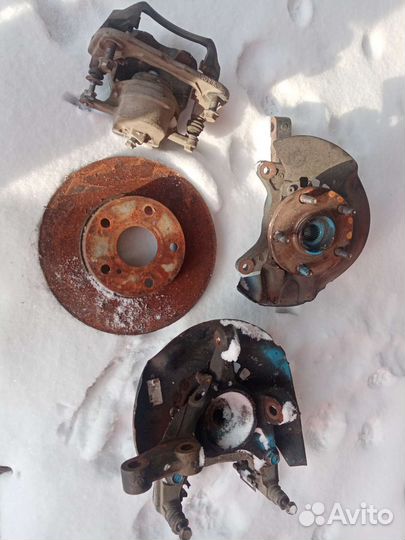 Запчасти на toyota ipsum 21