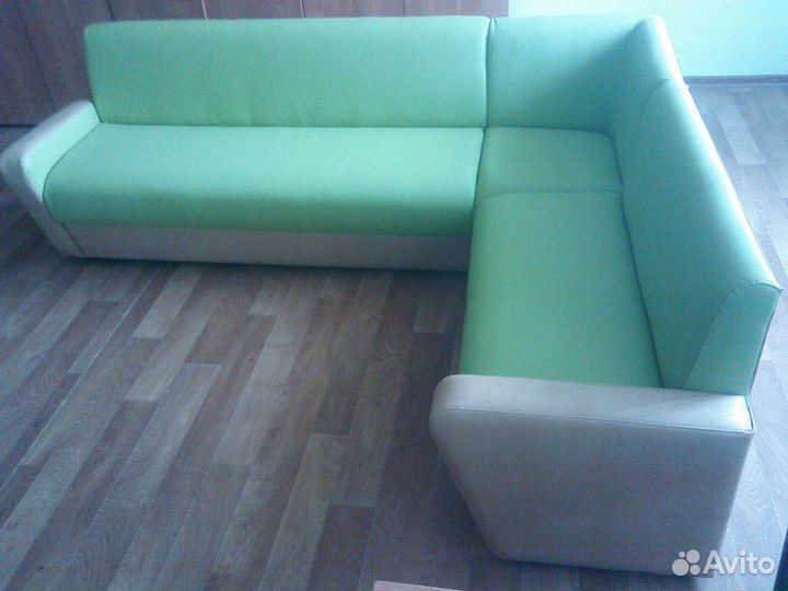 Угловой диван детский