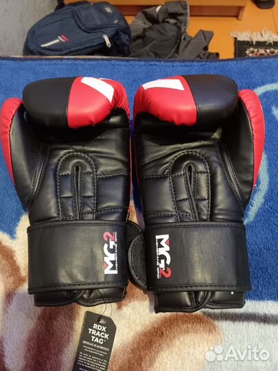 Боксерские перчатки 12 oz RDX