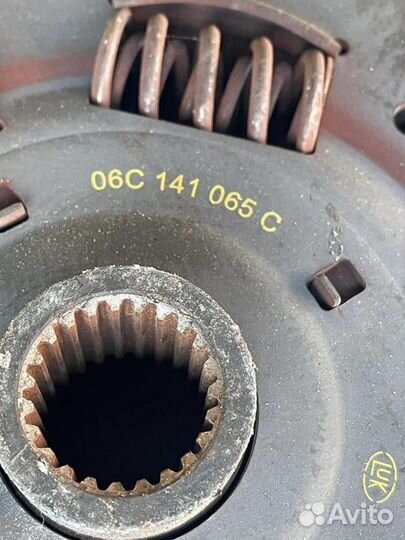 Маховик 06E105269