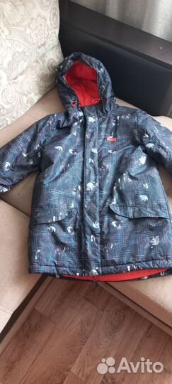 Продам подростковые куртки (зима и осень)