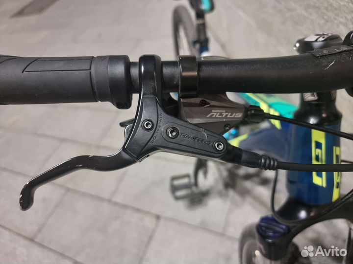 Велосипед горный GT