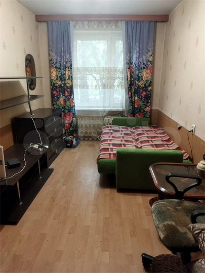 Комната 14 м² в 3-к., 1/12 эт.