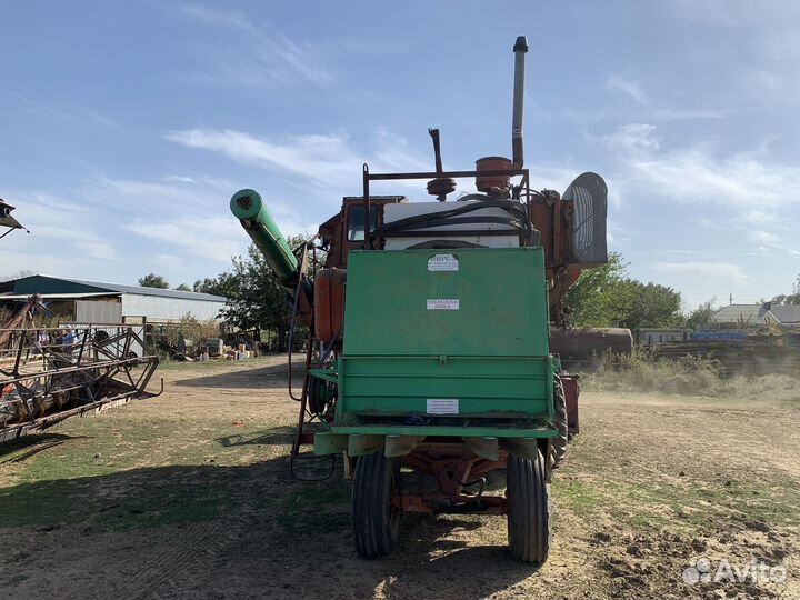 Комбайн Нива-Сельхозтехника СКА-5, 1992