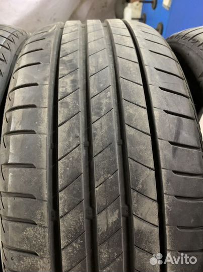 Bridgestone Turanza T005 225/40 R18