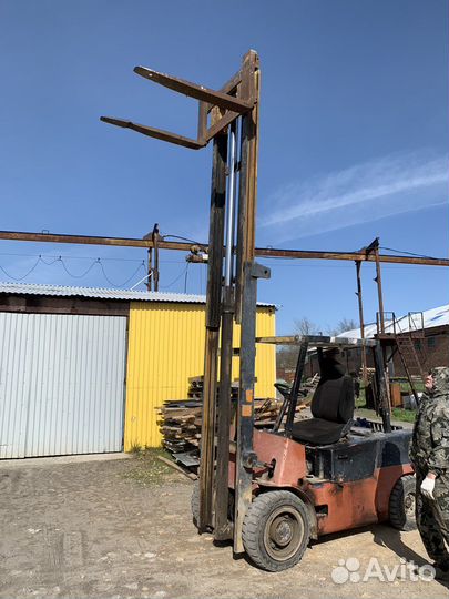 Мачта (стрела) для вилочного погрузчика балканкар