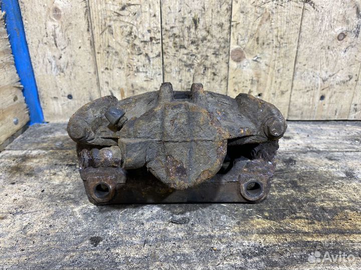 Суппорт передний левый Renault Megane 2 №4