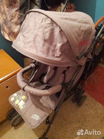 Прогулочная коляска трость