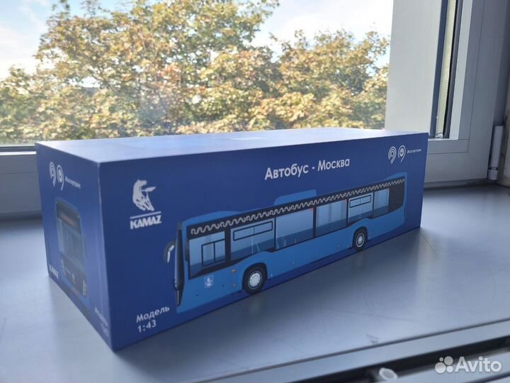 Автобус 1:43 камаз