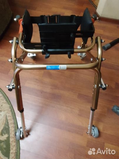 Складные опоры-ходунки 10185 для детей с дцп