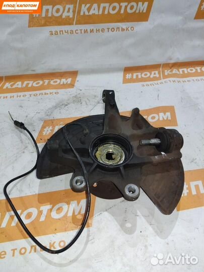 Кулак передний правый Mercedes-Benz M-Класс