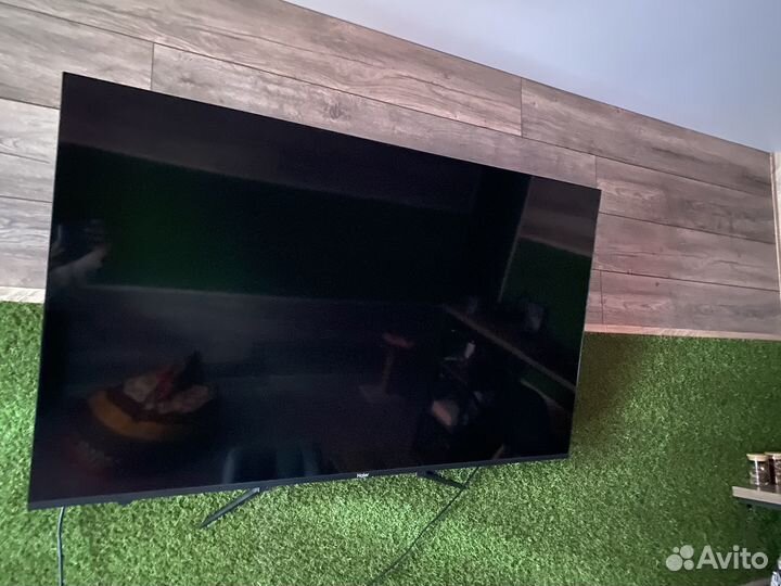 Продам телевизор хаер 65