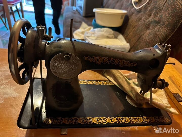Швейная машина подольск ножная