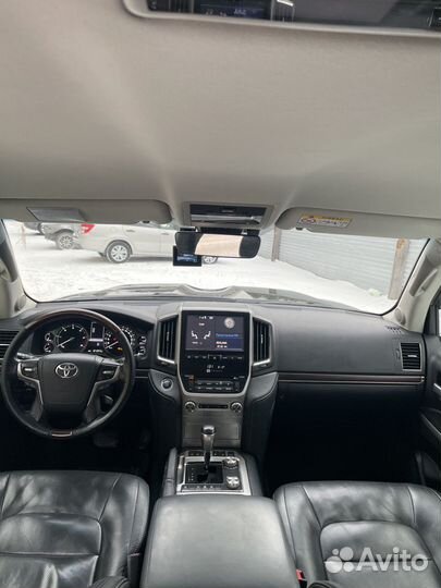 Toyota Land Cruiser 4.5 AT, 2017, битый, 121 247 км