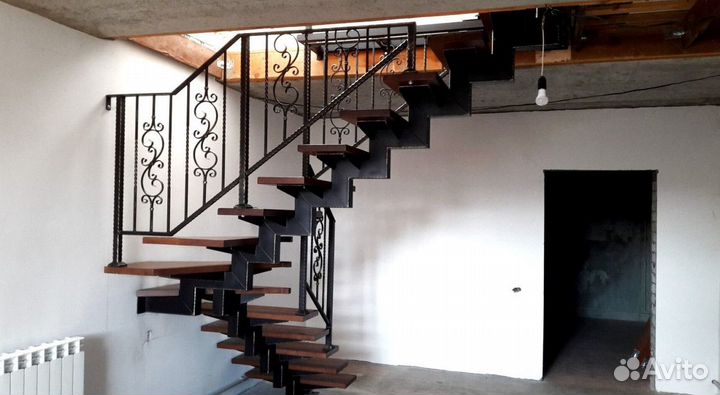 Металлокаркасов лестниц Изготовление