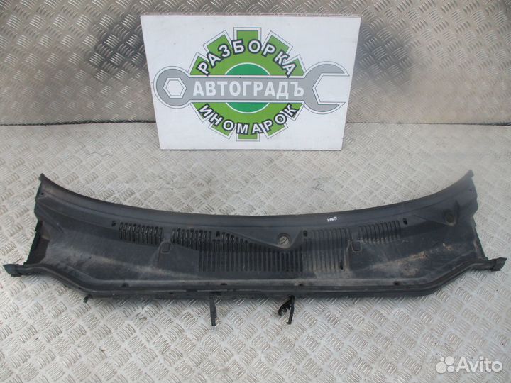 Решетка стеклоочистителя Fiat Albea 2007 год