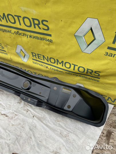 Усилитель переднего бампера Renault Arkanа