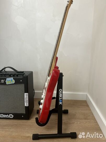 Гитара rockdale+ комбоусилитель fender