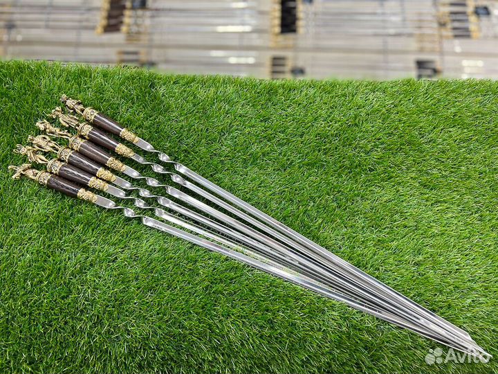 Шампуры с деревянной ручкой и литьем 