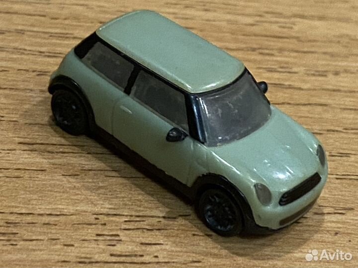 Коллекция мини машинок