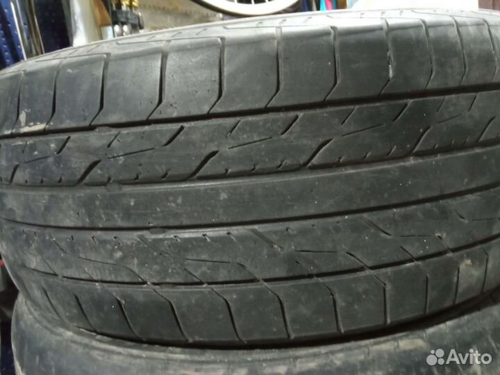 Toyo DRB 215/50 R17