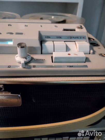 Ламповый, катушечный магнитофон Grundig TK 42