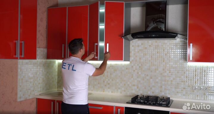 Система подсветки мебели в нескольких цветах