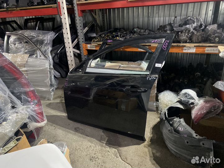 Дверь Mazda 3 BL переднее левое