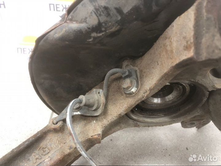 Кулак поворотный передний правый Honda Accord