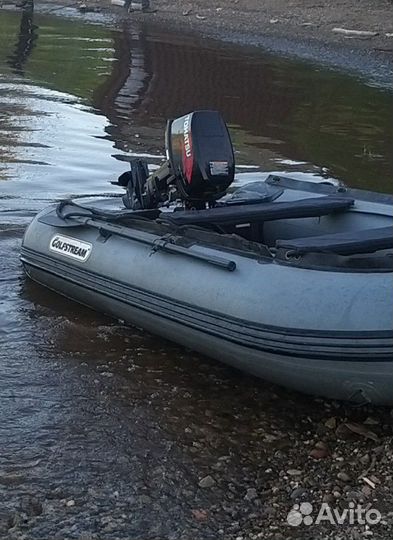 Продам пвх лодку с мотором