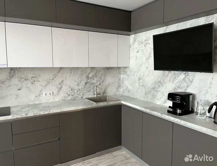 Угловая кухня с мдф фасадами