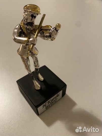 Фигурка скрипача серебряная