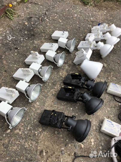 Светильник Lival